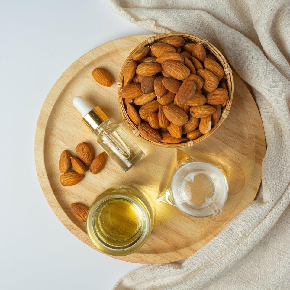 Acı Badem Yağı Soğuk Sıkım